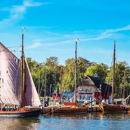 Lejlighed Ostseedomizil - 5 Sterne Ihr Rueckzugsort Zwischen Ostsee Und Bodden *